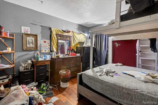 3687 Lauria Road, Bay City, MI 48706