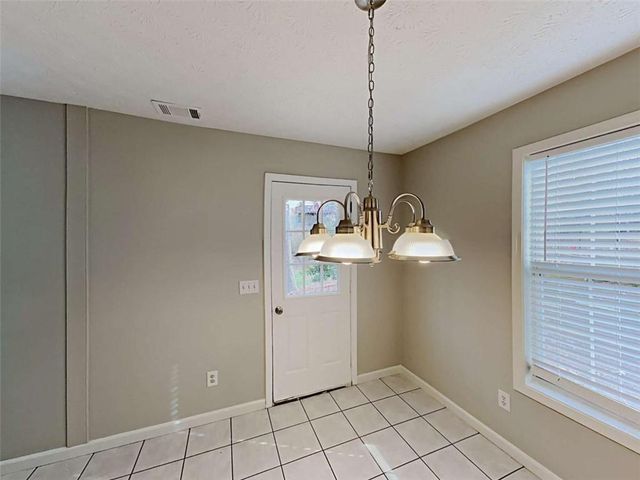 540 Cherokee Overlook Court, Canton, GA 30115