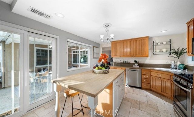 8481 E Foothill Street, Anaheim, CA 92808