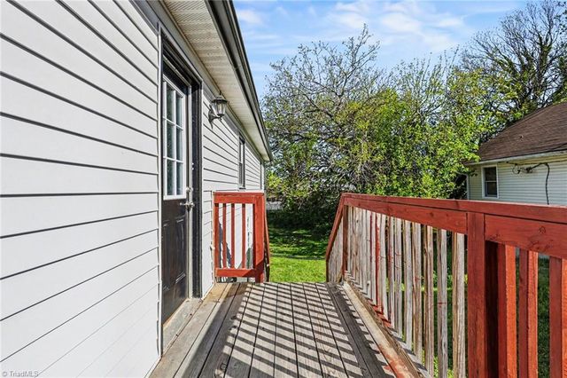 120 Highland Avenue, Thomasville, NC 27360