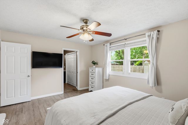 8035 Vineyard Drive, Indianapolis, IN 46260