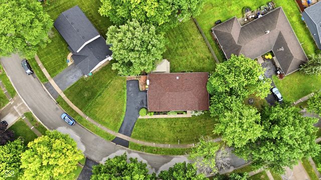 8035 Vineyard Drive, Indianapolis, IN 46260