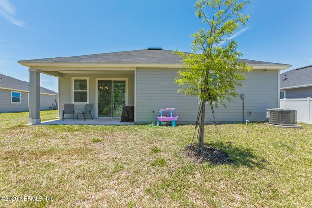 1305 PANTHER LAKE Parkway, Jacksonville, FL 32221