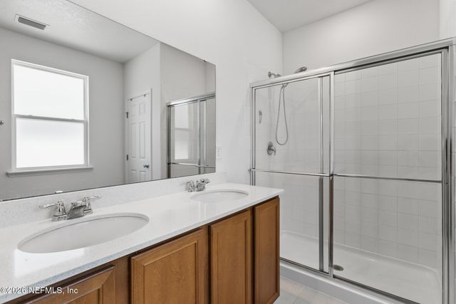 1305 PANTHER LAKE Parkway, Jacksonville, FL 32221