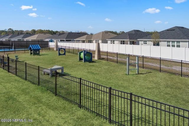 1305 PANTHER LAKE Parkway, Jacksonville, FL 32221