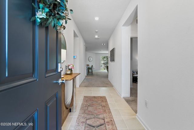 1305 PANTHER LAKE Parkway, Jacksonville, FL 32221