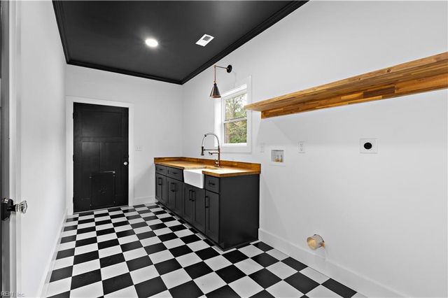 3AC Barnes RD, Toano, VA 23168