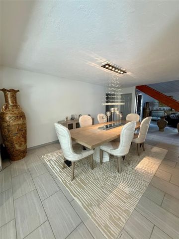 3222 Freshmeadows Drive, Houston, TX 77063