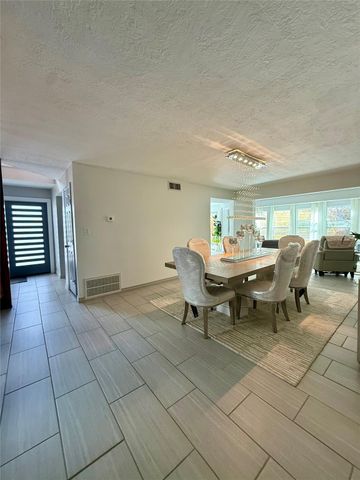 3222 Freshmeadows Drive, Houston, TX 77063