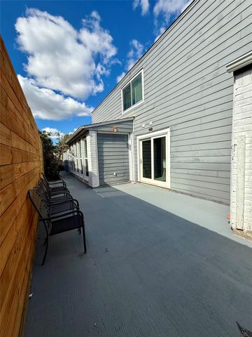 3222 Freshmeadows Drive, Houston, TX 77063