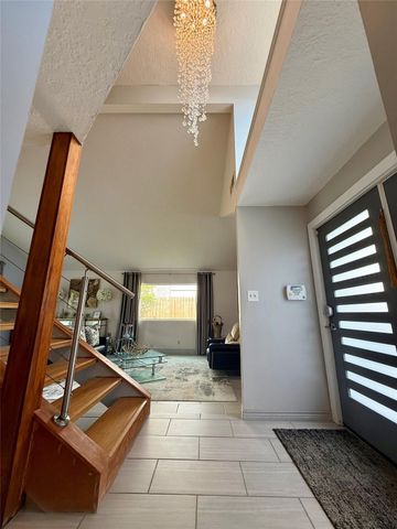 3222 Freshmeadows Drive, Houston, TX 77063