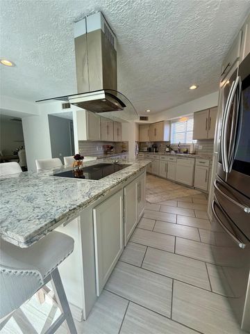 3222 Freshmeadows Drive, Houston, TX 77063