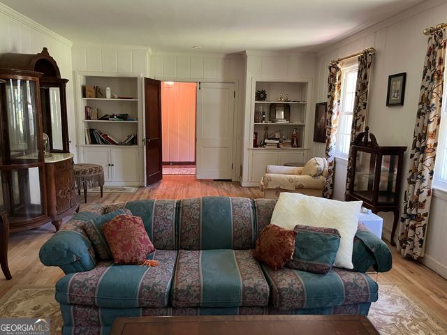 210 Taliaferro Drive, Hogansville, GA 30230