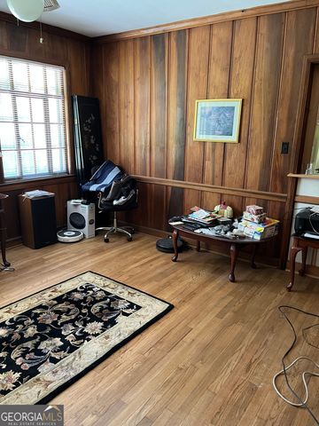 210 Taliaferro Drive, Hogansville, GA 30230