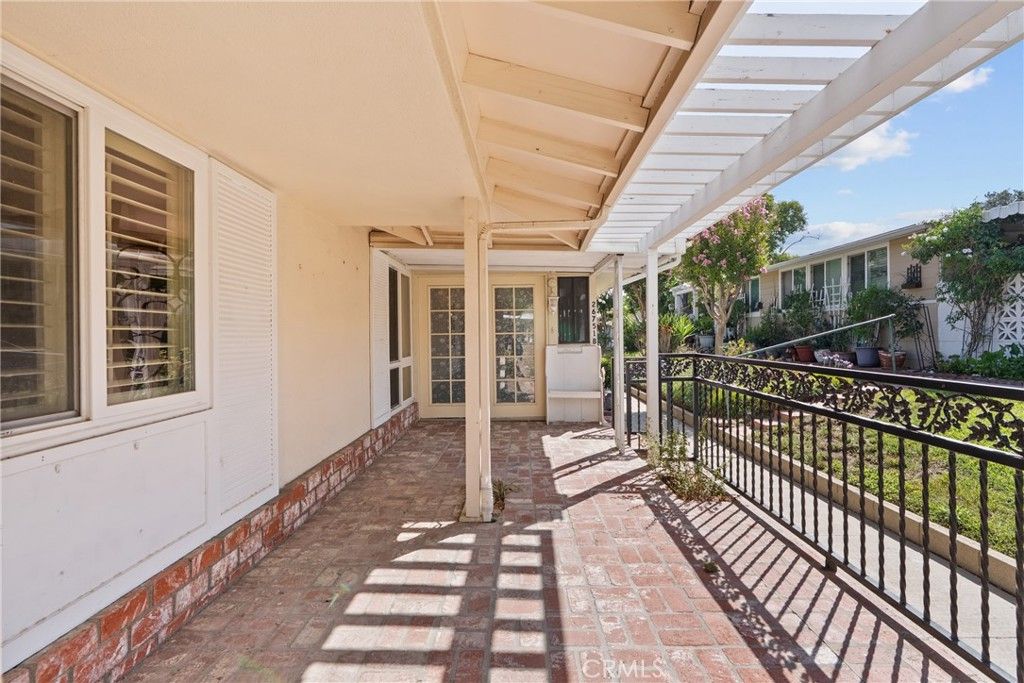 26751 Whispering Leaves B, Newhall, CA 91321 — photo 4