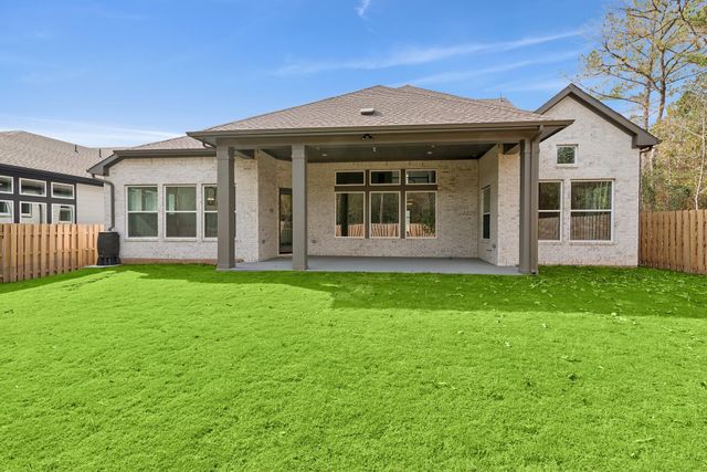 1736 Howler, Houston, TX 77316