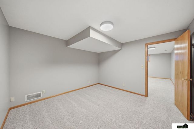 7444 S 48th Street, Lincoln, NE 68516