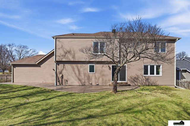 7444 S 48th Street, Lincoln, NE 68516