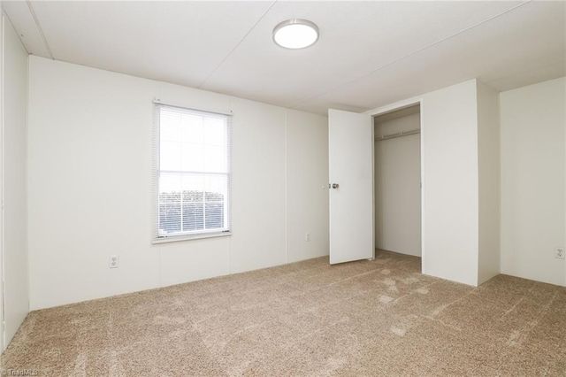 702 NC Highway 62 E, Pleasant Garden, NC 27313