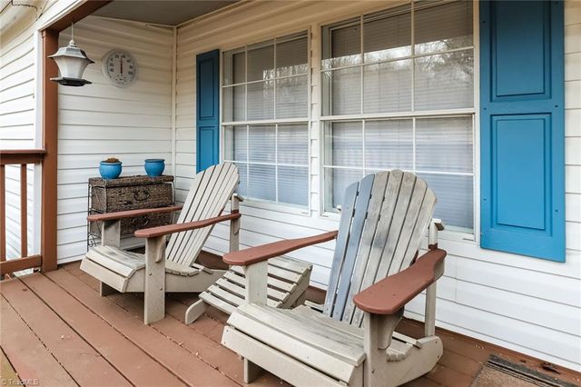 702 NC Highway 62 E, Pleasant Garden, NC 27313