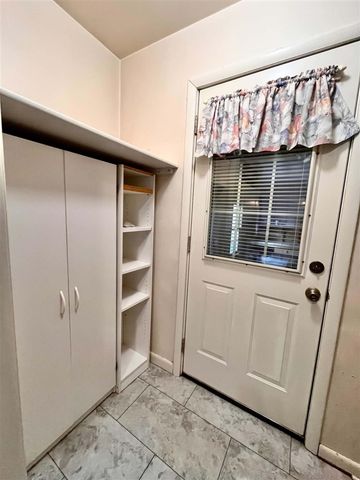1753 Vine Avenue, Muskegon, MI 49442