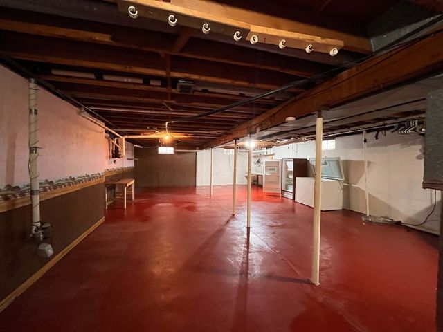 1753 Vine Avenue, Muskegon, MI 49442