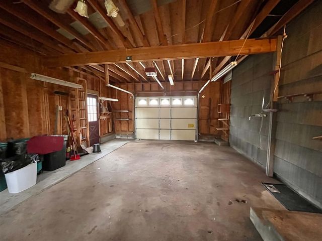 1753 Vine Avenue, Muskegon, MI 49442