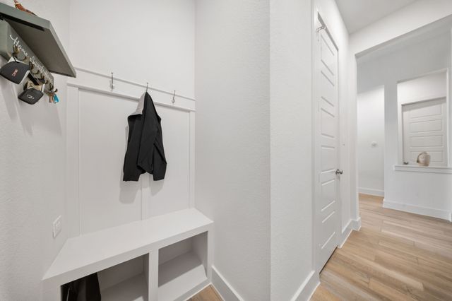 1713 Cannon Street, Van Alstyne, TX 75495