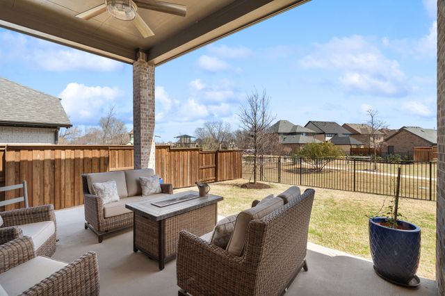 1713 Cannon Street, Van Alstyne, TX 75495