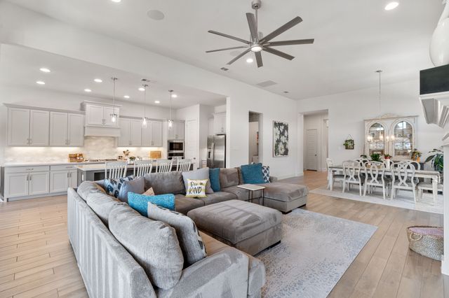 1713 Cannon Street, Van Alstyne, TX 75495