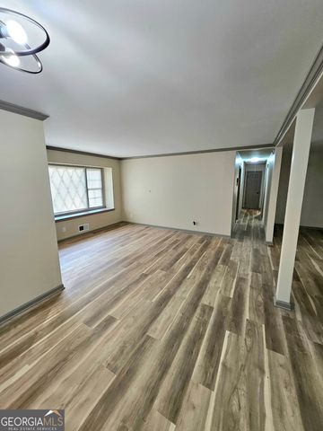 411 E Northwood Drive, Griffin, GA 30223