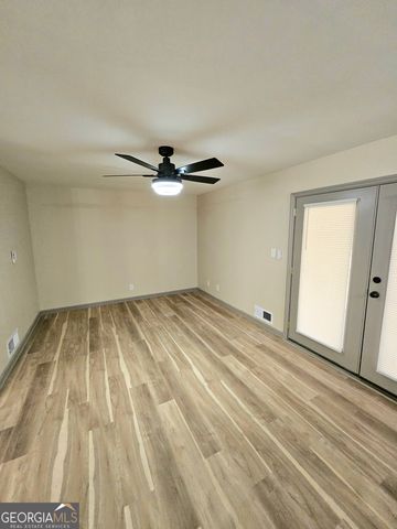 411 E Northwood Drive, Griffin, GA 30223