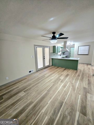 411 E Northwood Drive, Griffin, GA 30223