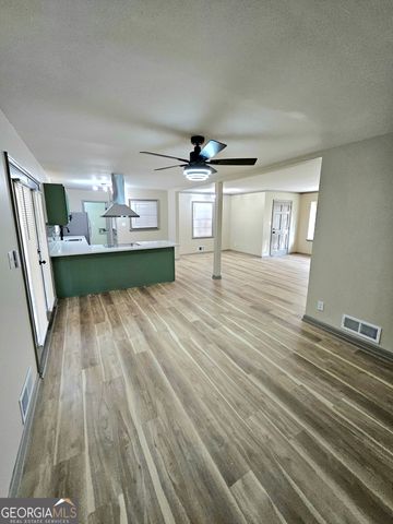 411 E Northwood Drive, Griffin, GA 30223