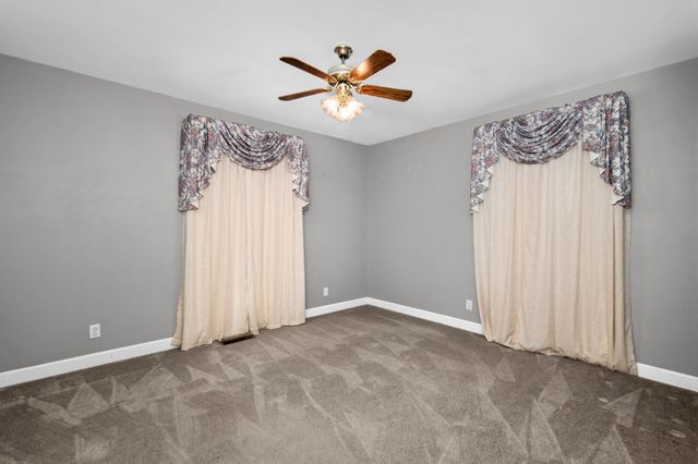 2814 Archer Ave, Murfreesboro, TN 37129