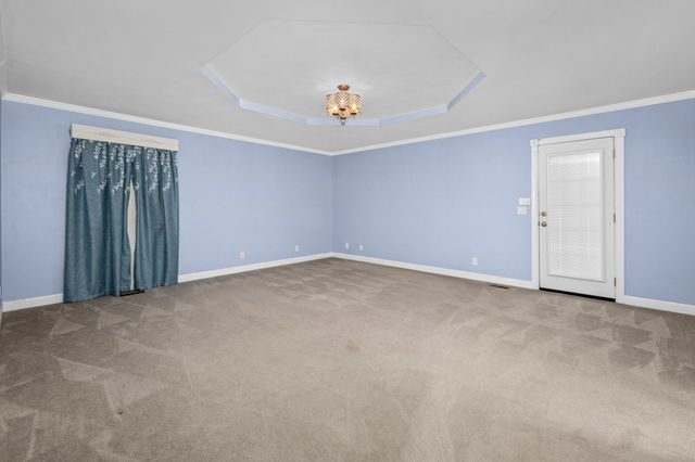 2814 Archer Ave, Murfreesboro, TN 37129