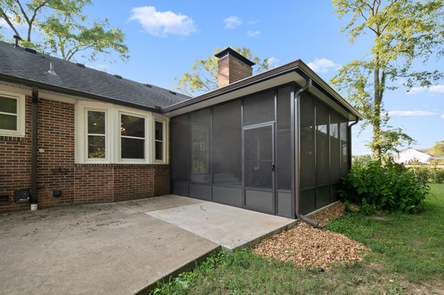 2814 Archer Ave, Murfreesboro, TN 37129