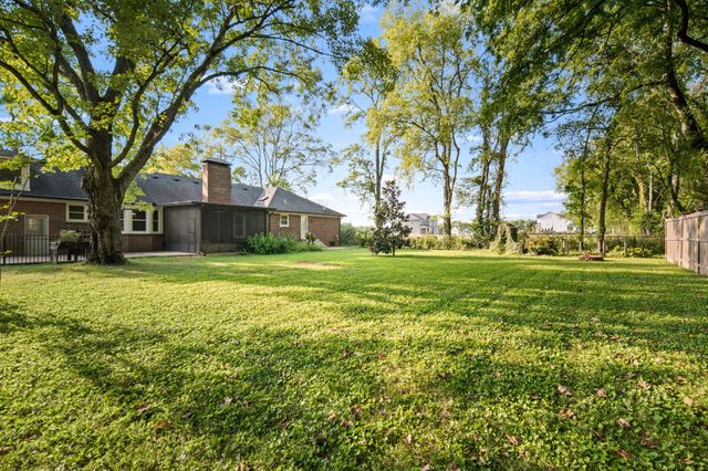 2814 Archer Ave, Murfreesboro, TN 37129