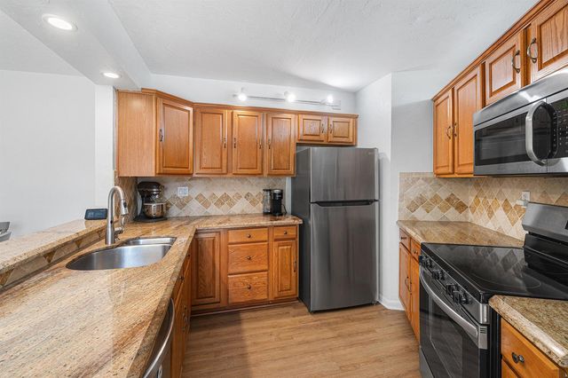22910 Oxford Place D, Boca Raton, FL 33433