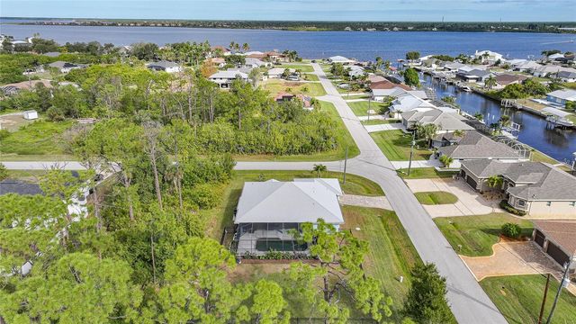 5301 NOYES LANE, Port Charlotte, FL 33981