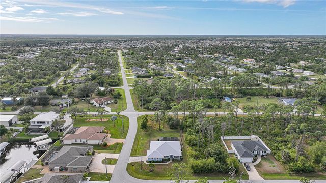 5301 NOYES LANE, Port Charlotte, FL 33981