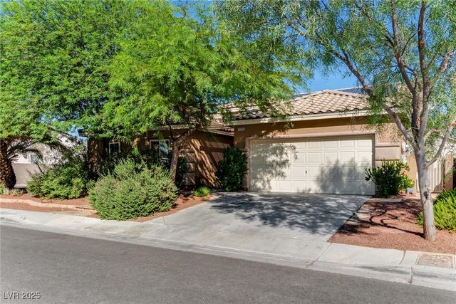 1006 Coldwater Falls Way, Las Vegas, NV 89123