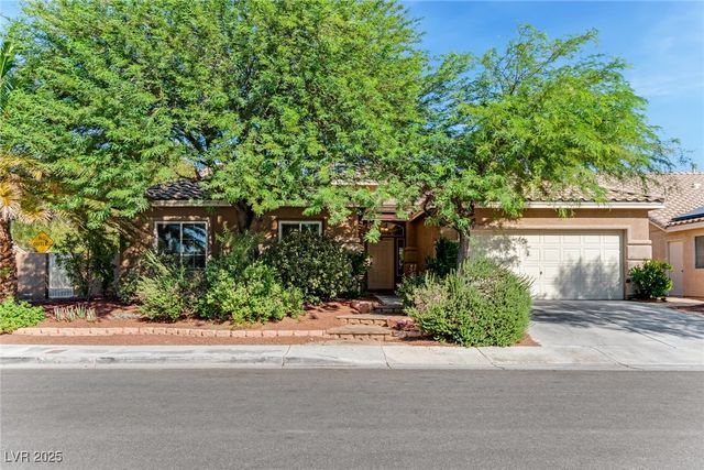 1006 Coldwater Falls Way, Las Vegas, NV 89123