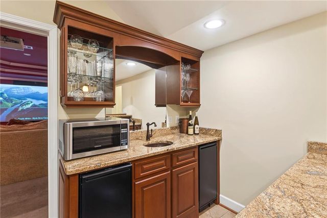 630 Oak Farm Lane, Milton, GA 30004