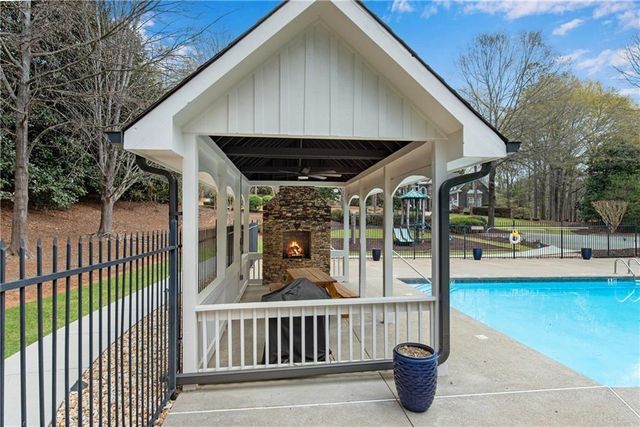 630 Oak Farm Lane, Milton, GA 30004