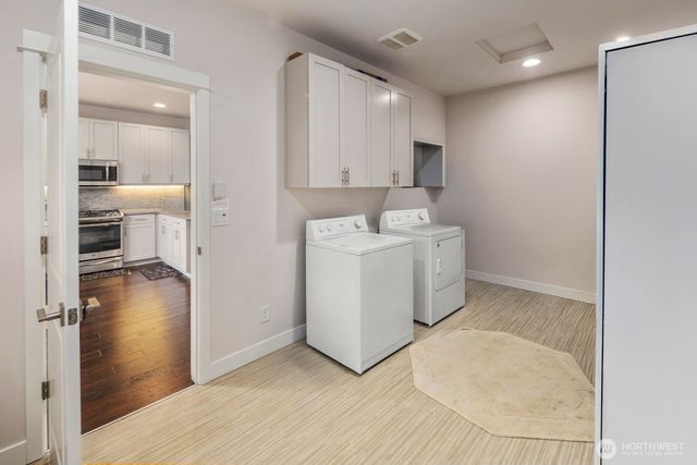 8602 Vashon Drive NE, Lacey, WA 98516