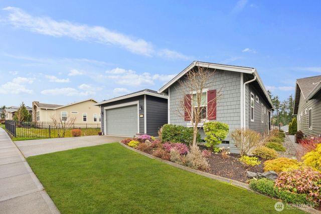 8602 Vashon Drive NE, Lacey, WA 98516