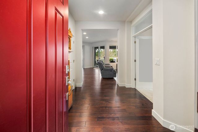 8602 Vashon Drive NE, Lacey, WA 98516