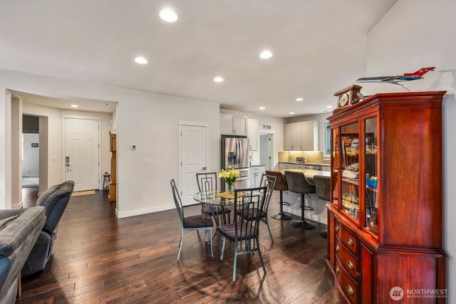 8602 Vashon Drive NE, Lacey, WA 98516