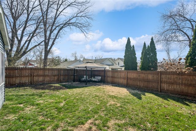 297 6th Avenue, Marion, IA 52302